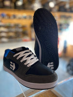 Load image into Gallery viewer, Etnies Verano Skate Shoes
