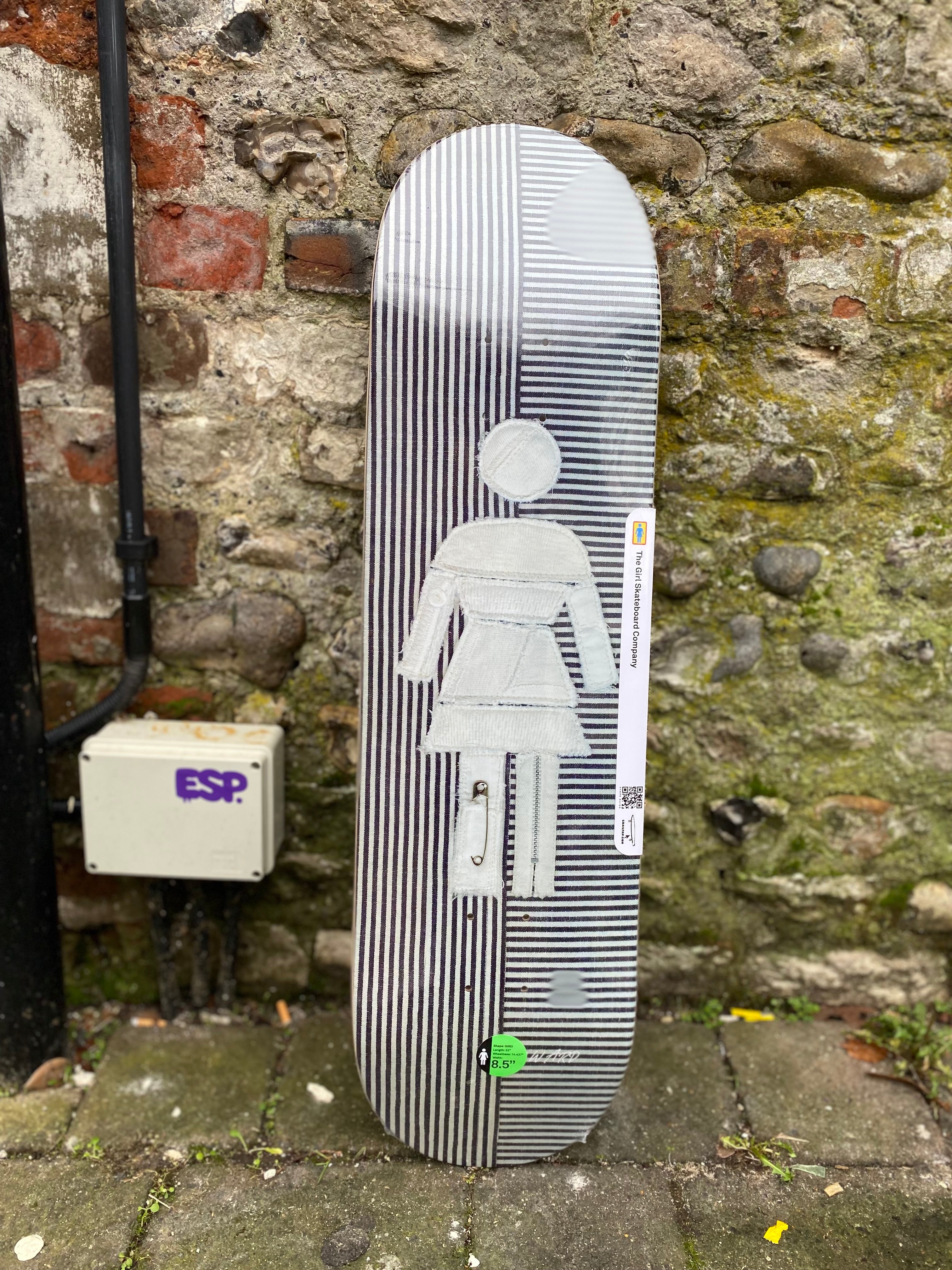 Girl Scraps Howard 8.5” Skateboard Deck