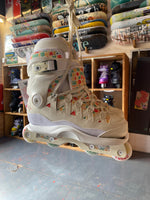 Load image into Gallery viewer, Iqon AG15 Montreal Livingston Inline Skates
