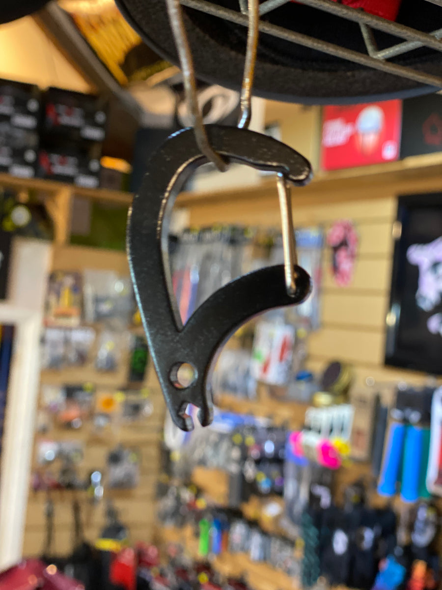 Cult Carabiner Spoke Key ESP skate store