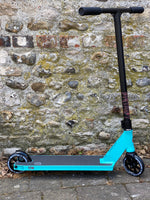Load image into Gallery viewer, District Titan Complete Scooter
