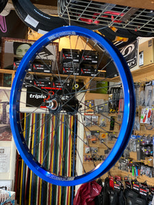 Gusset Trix front BMX Wheel