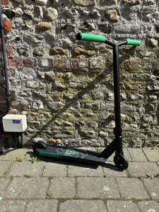 Blazer Enigma Complete Scooter