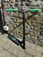 Load image into Gallery viewer, Blazer Enigma Complete Scooter
