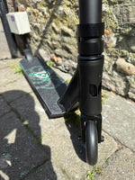 Load image into Gallery viewer, Blazer Enigma Complete Scooter

