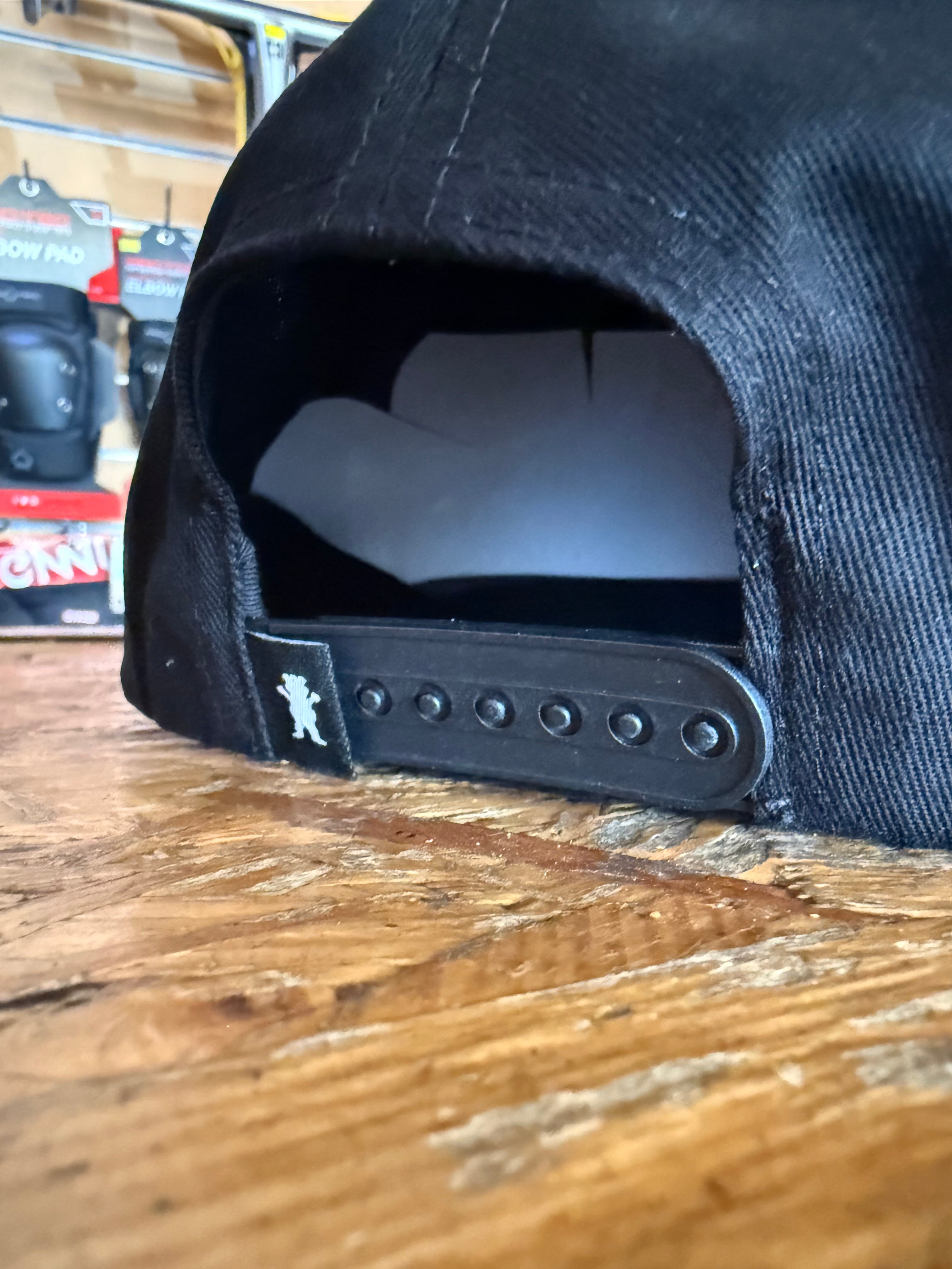 Grizzly Midfield 6 Panel Cap