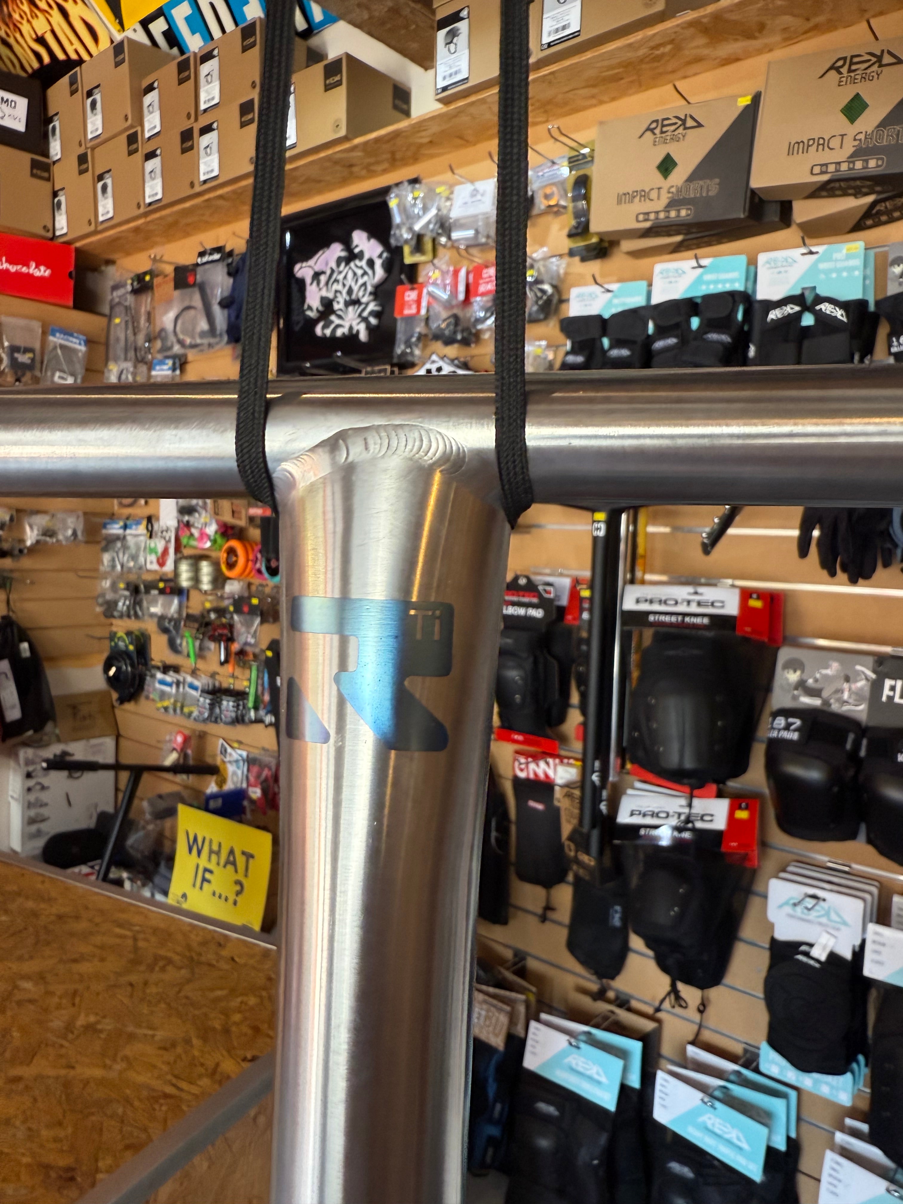 Root Air Ti Scooter Bars
