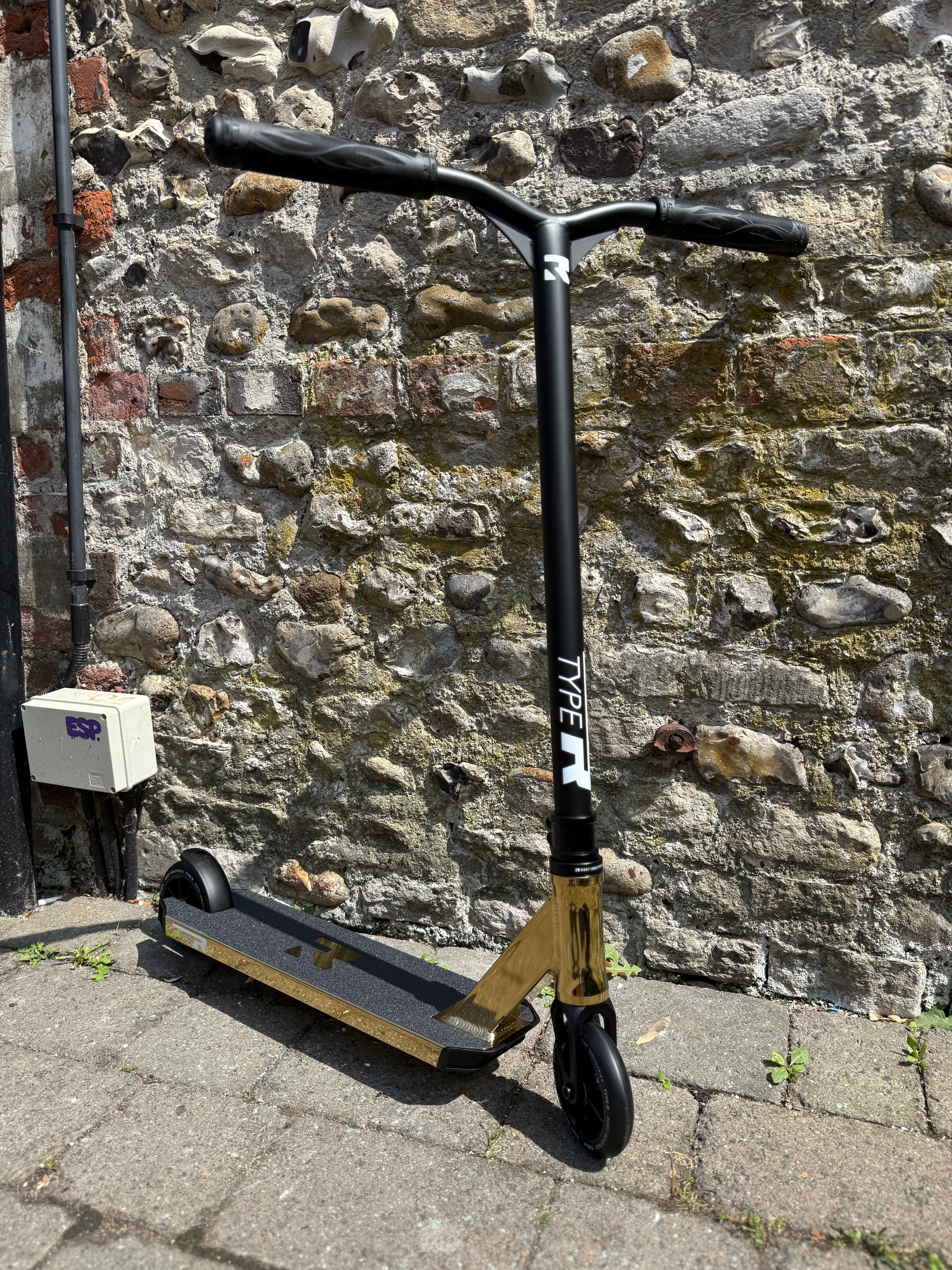 Root Industries Type R Complete Scooter