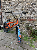 Load image into Gallery viewer, Cult Gateway 20.5” BMX Complete Bike
