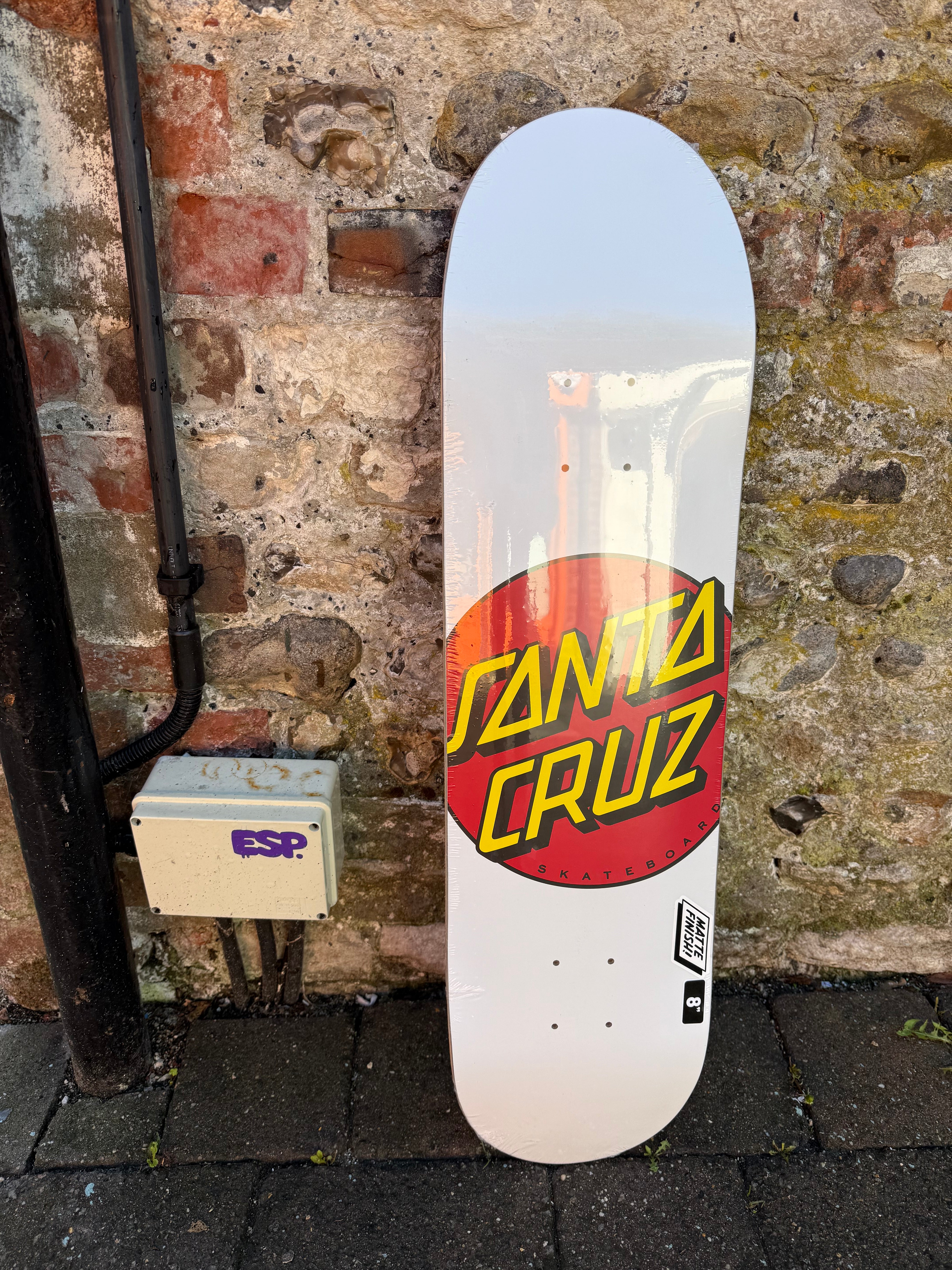 Santa Cruz 8” Classic Dot Deck