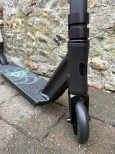 Blazer Enigma Complete Scooter