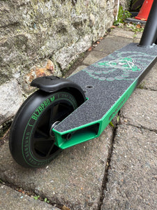 Blazer Enigma Complete Scooter