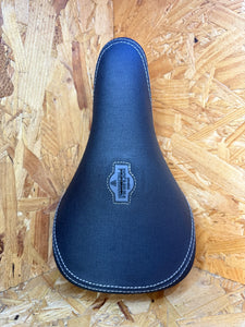 Premium Pivotal Seat