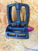 Load image into Gallery viewer, Colony Fantastic Plastic Pedals
