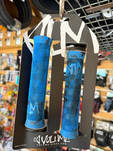 Volume Team Grips