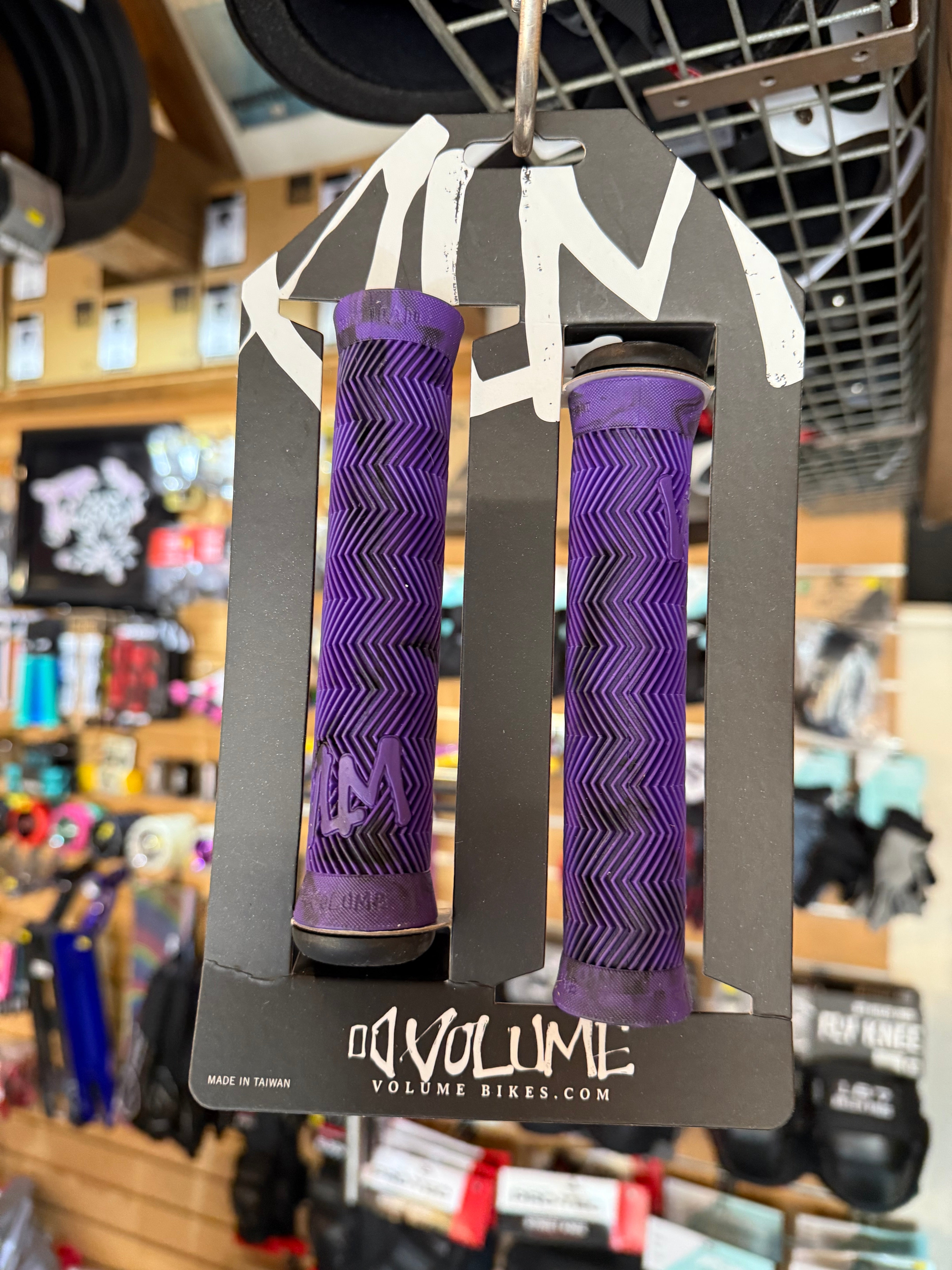 Volume Team Grips