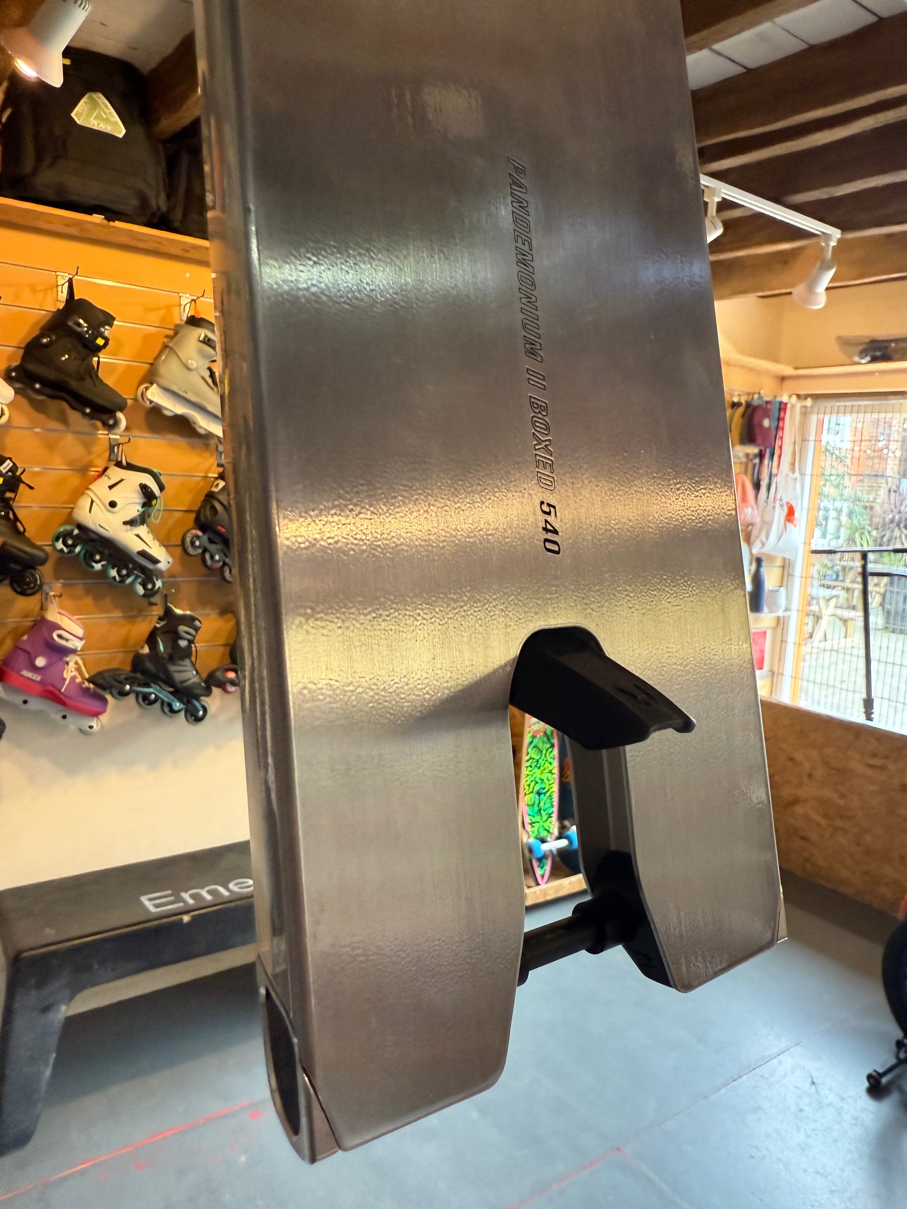 Ethic Pandemonium V2 Boxed Deck