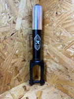 Load image into Gallery viewer, Root Air Forks
