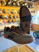 Load image into Gallery viewer, DVS Sureshock Skate Shoe
