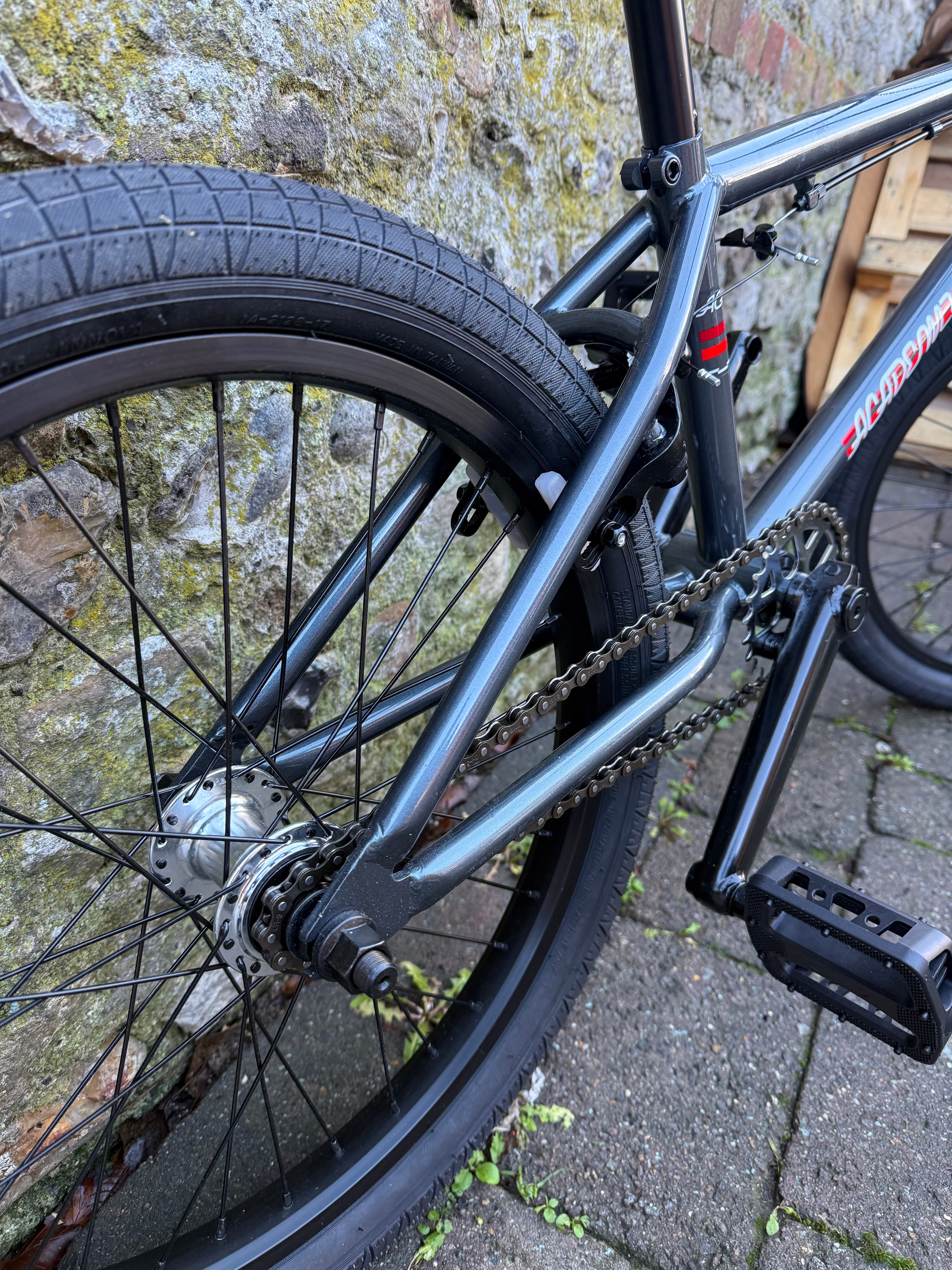 Academy Desire BMX Complete