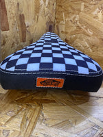 Load image into Gallery viewer, Cult x Vans Pivotal Seat
