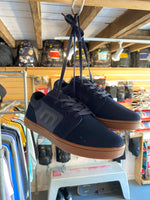 Load image into Gallery viewer, Etnies Cresta Skate Shoe
