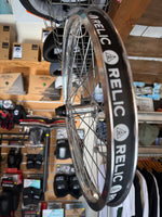Load image into Gallery viewer, Relic Revolve Front Wheel
