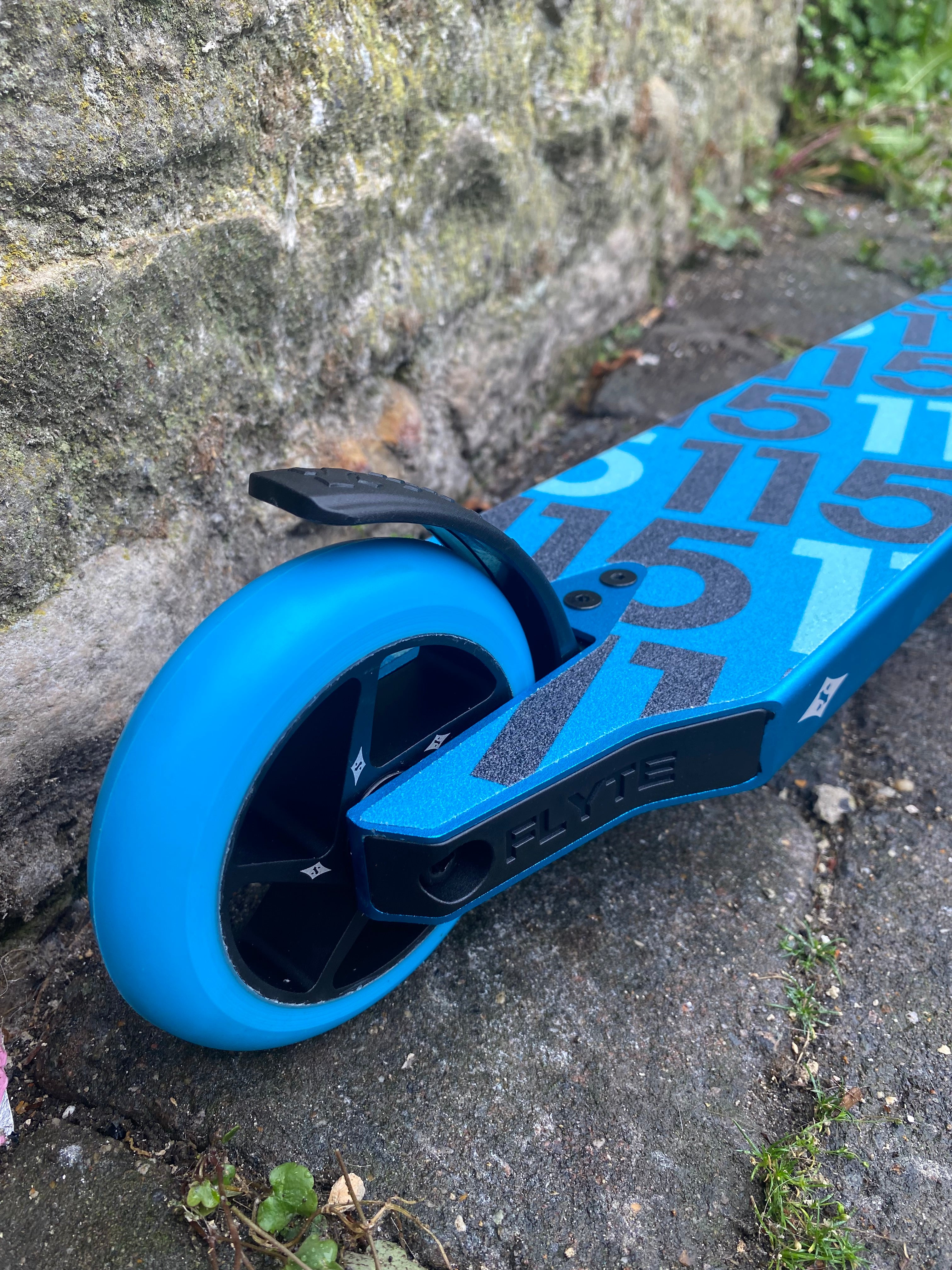 Sacrifice Flyte 115 v2 Complete Scooter