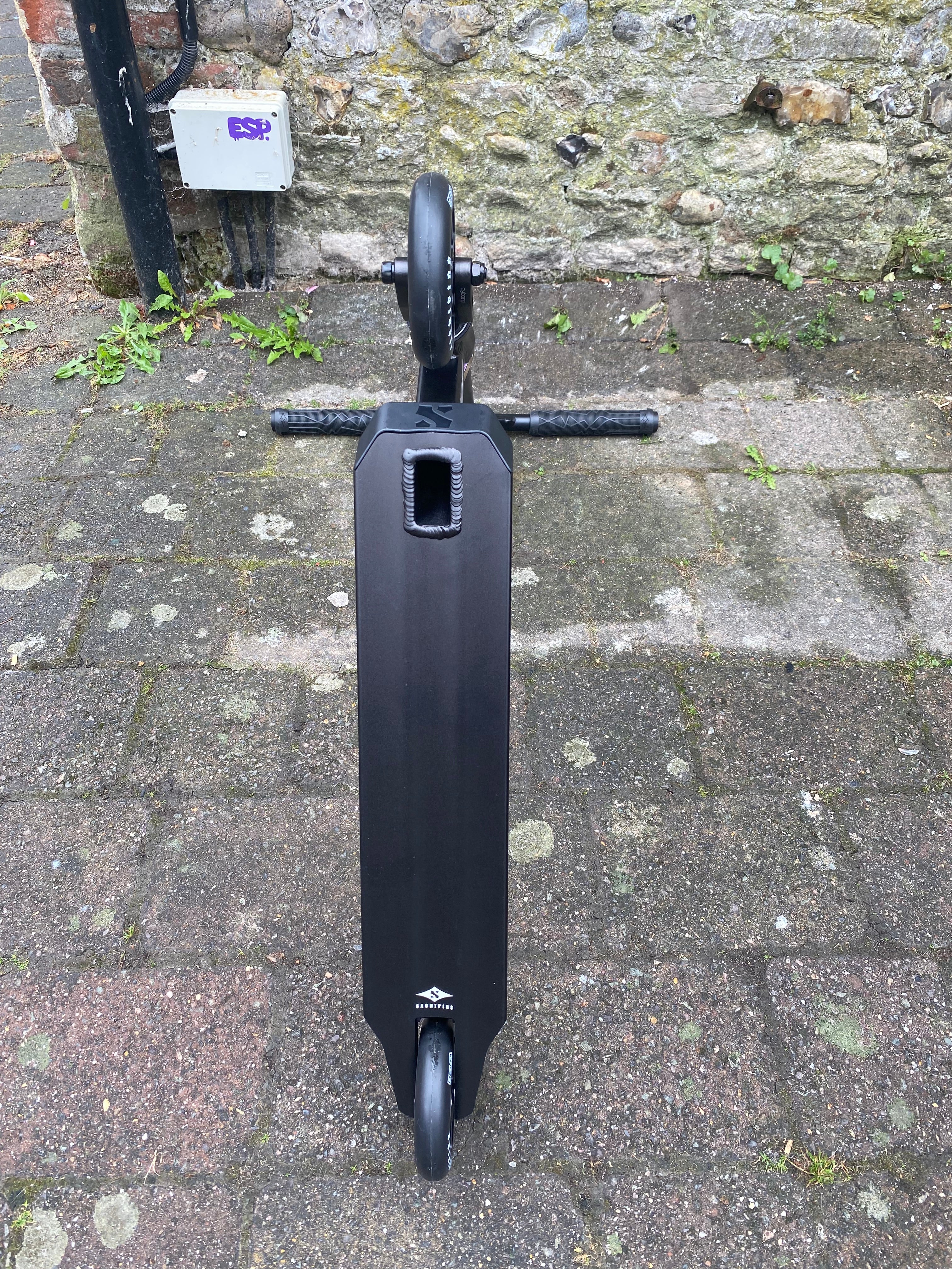 Sacrifice Flyte 100 v2 Complete Scooter