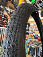 Load image into Gallery viewer, Tribal 20” Dirt Tyre
