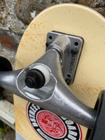 Load image into Gallery viewer, D-Street 32” Mission Surfskate
