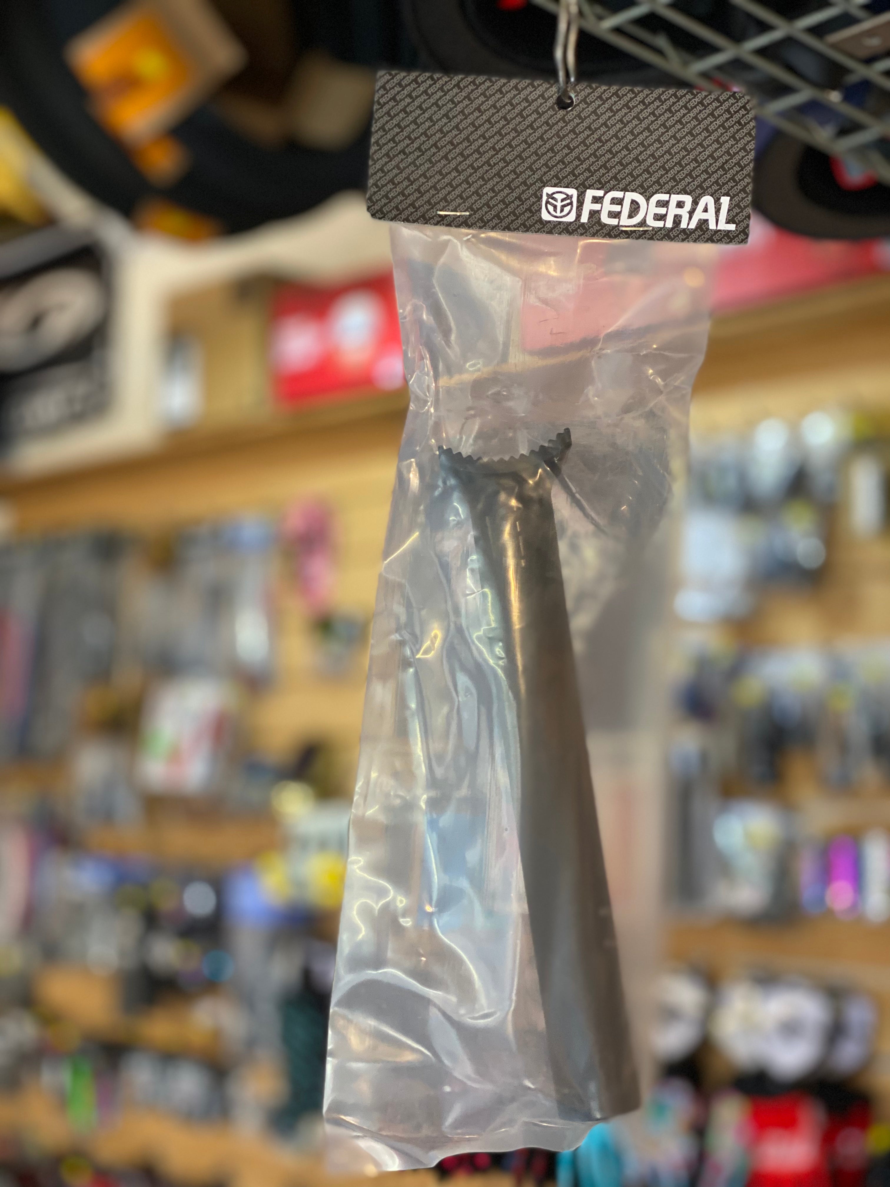 Federal Pivotal Seat Post