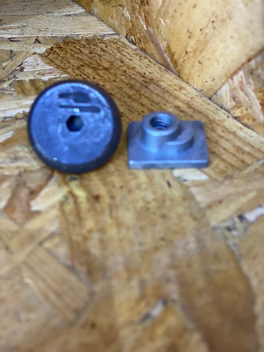 Razor Cuff Rivet Bolt – ESP skate store