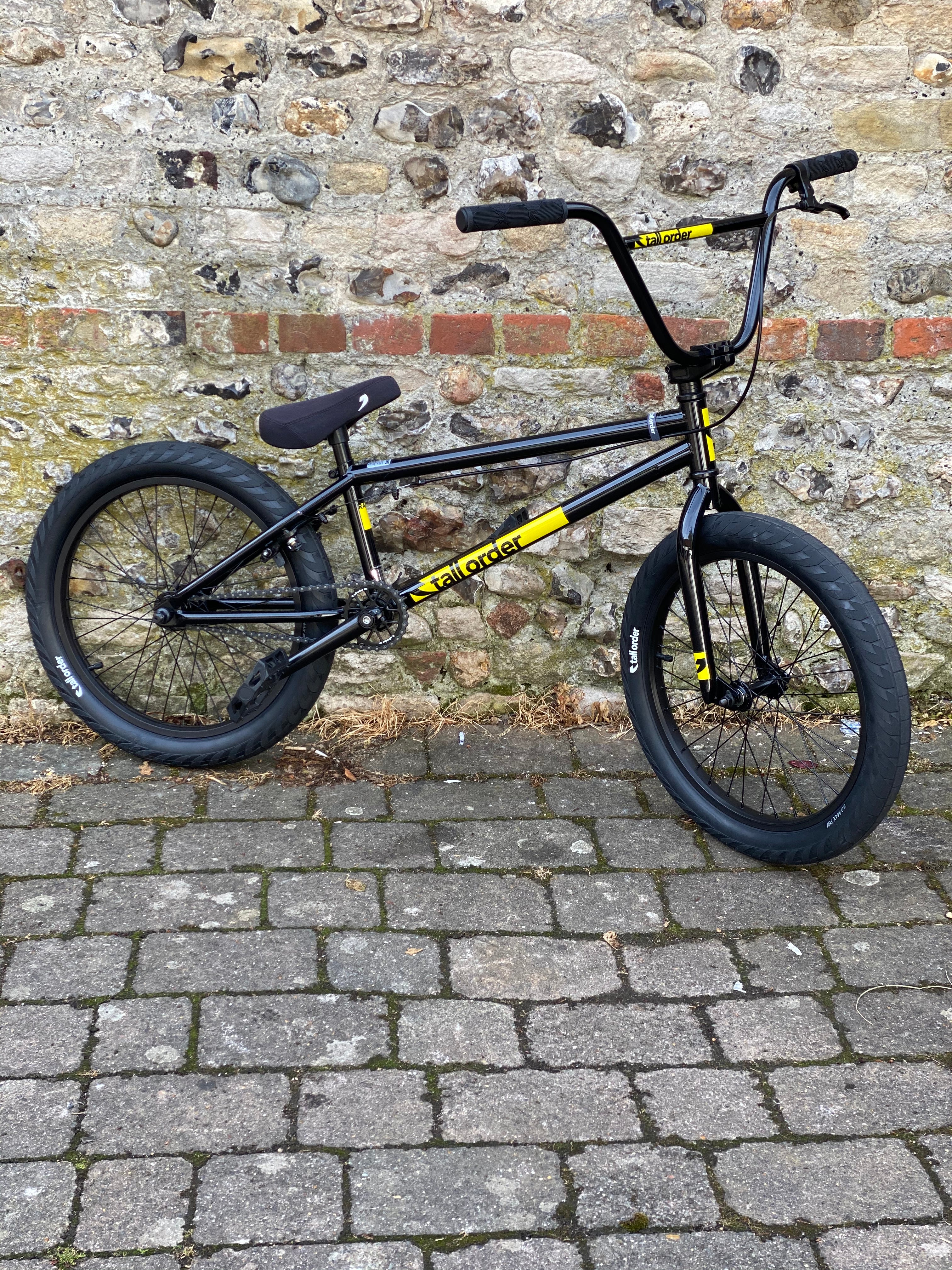 Tall Order Ramp L BMX complete bike