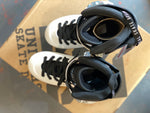 Load image into Gallery viewer, USD Sway 57Inline Skates
